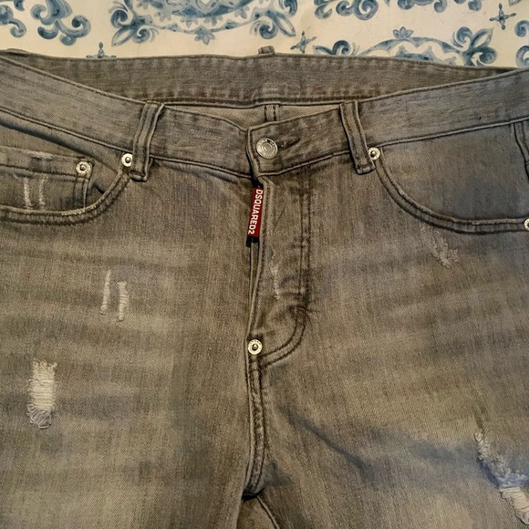 DSquared2 Grey Skinny Jeans - Picture 5 of 9